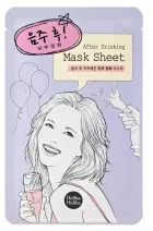 Ap&oacute;s a folha de m&aacute;scara depois de beber