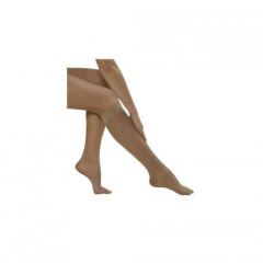 Meias curtas com biqueira bege, tamanho L