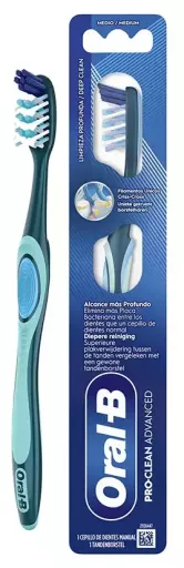 Oral-B Escova de dentes Pro Expert Pro Flex 38 M&eacute;dia